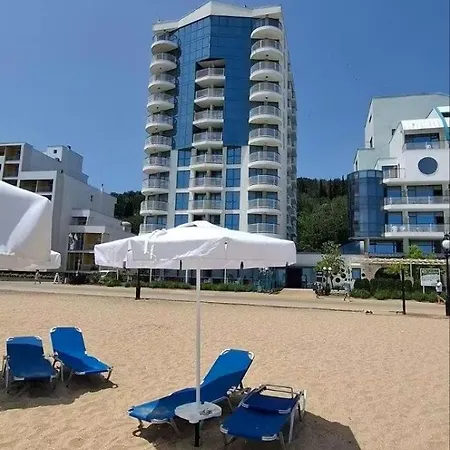 Berlin Golden Azure Vista Altın Kumlar